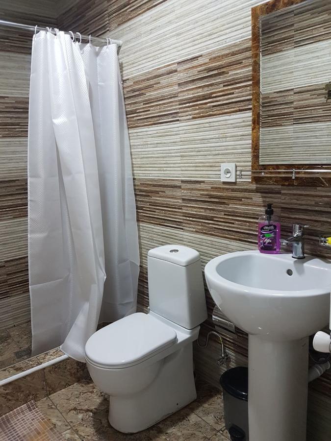 Kazbegian Host Hotel Ngoại thất bức ảnh