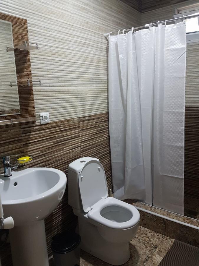 Kazbegian Host Hotel Ngoại thất bức ảnh