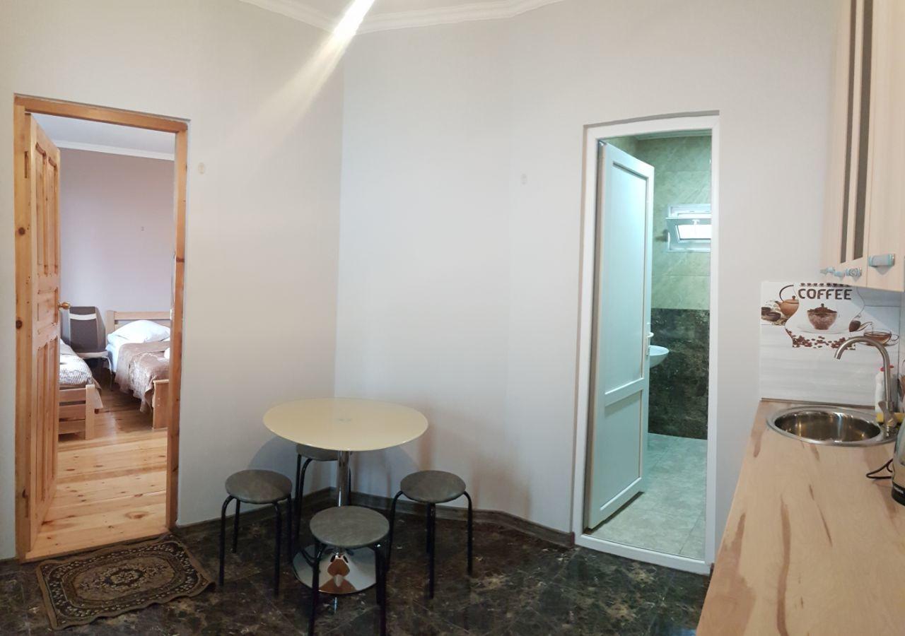 Kazbegian Host Hotel Ngoại thất bức ảnh